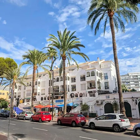 Sunny Seaview 아파트 *