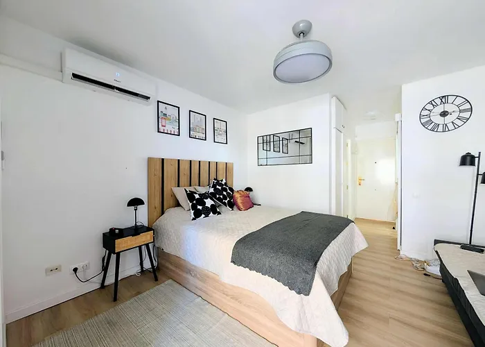 Апартаменты Sunny Seaview